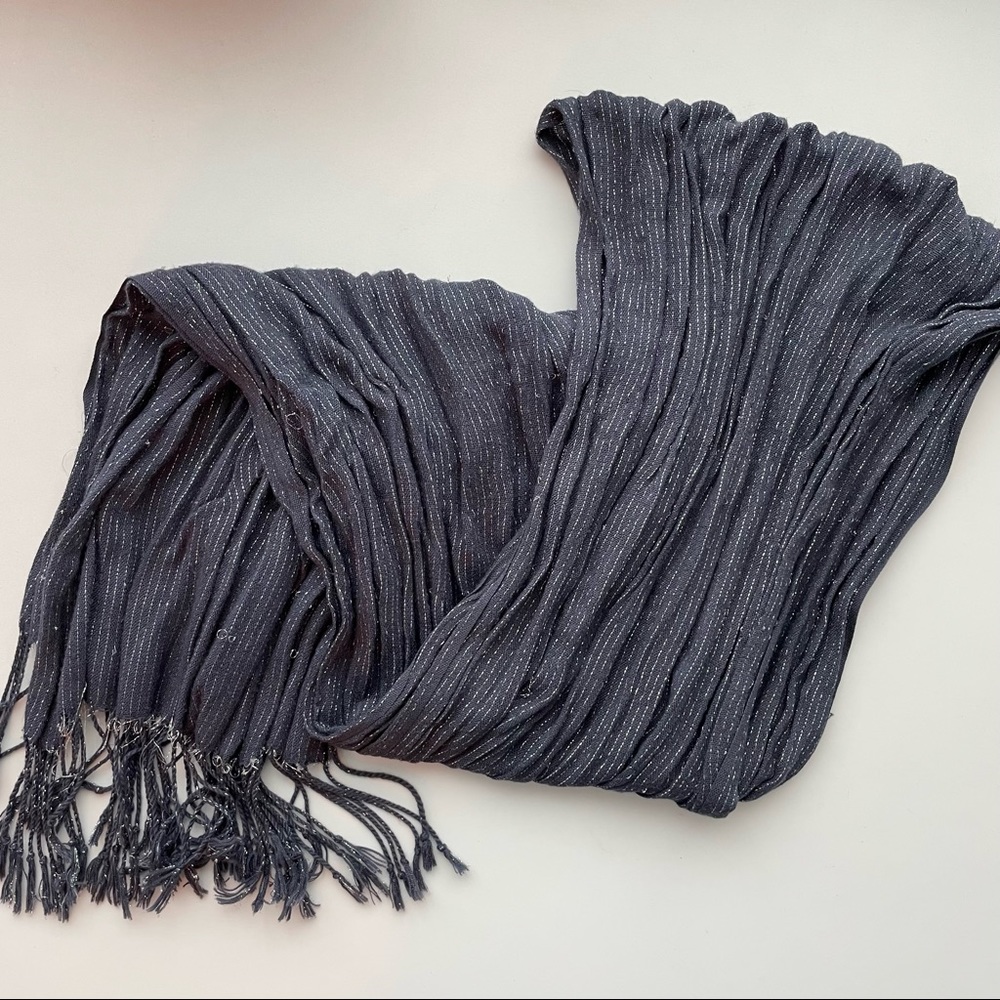 🛍3 for $25🛍 Metallic Silver Stripes Scarf